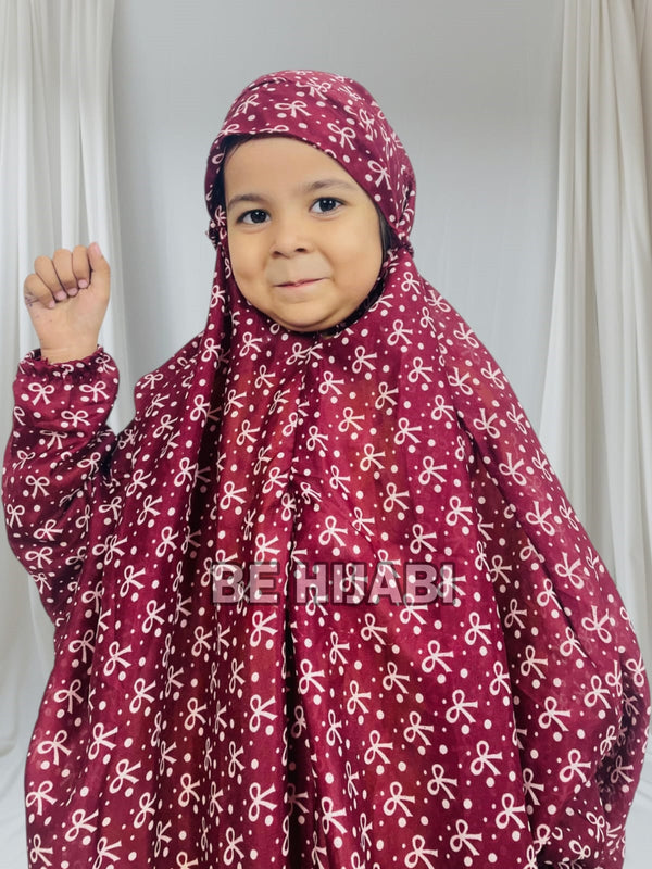 KIDS NAMAZ CHADDAR WITH FULL SLEEVES