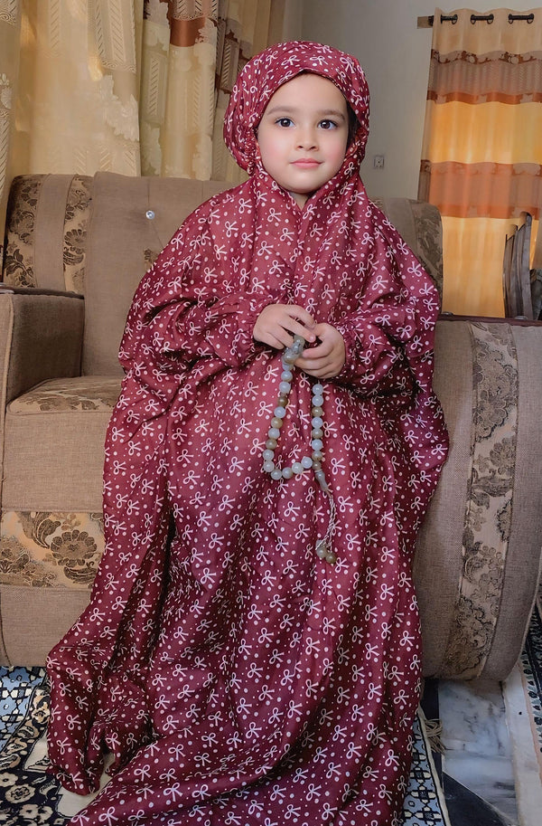 KIDS NAMAZ CHADDAR WITH FULL SLEEVES